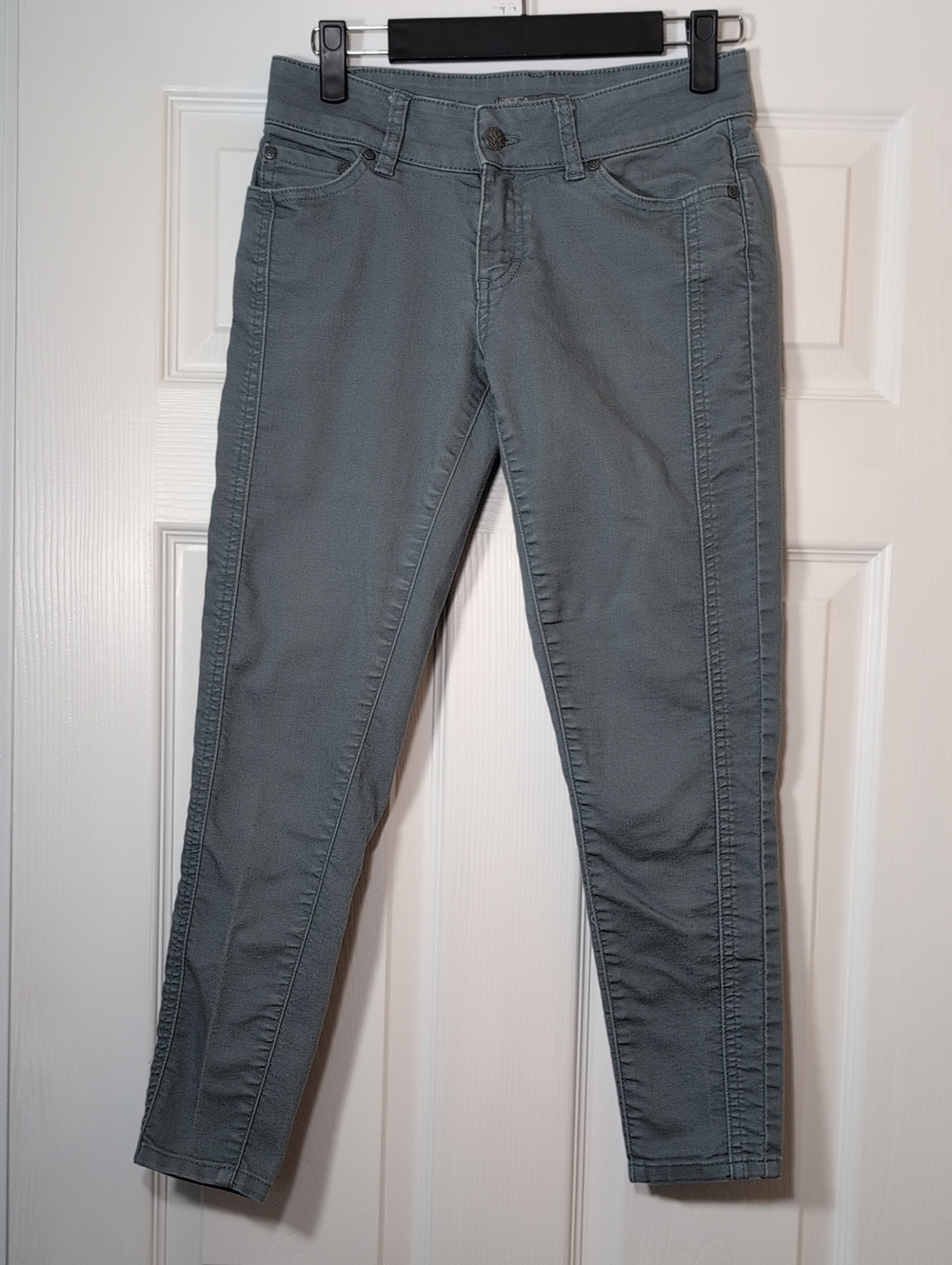 Prana Women's Carlotta Crop Skinny Pant in Slate Blue Size 0/25